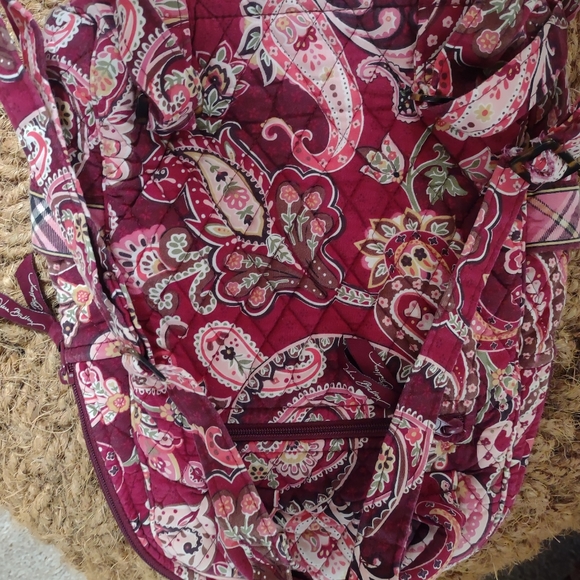 Vera Bradley classic backpack - Picture 3 of 5